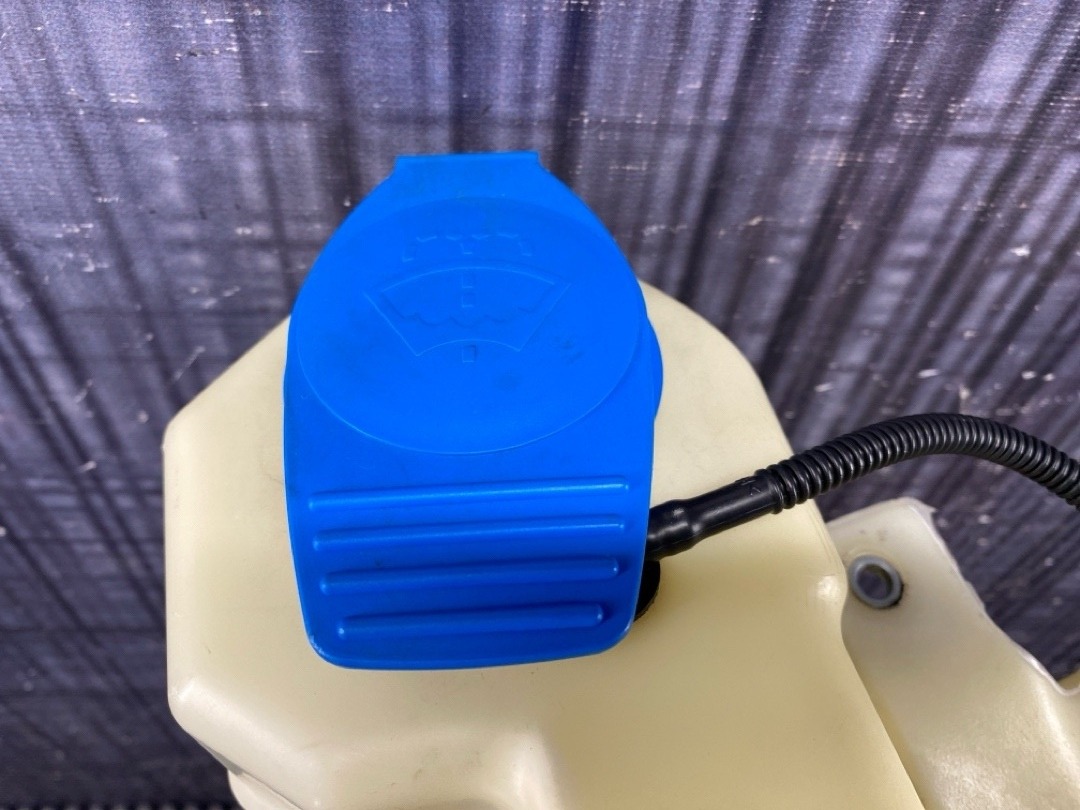 Бачок омывателя, 2960 рублей, Красноярск