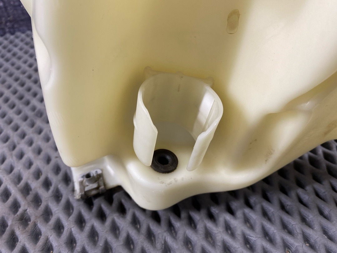 Бачок омывателя, 2960 рублей, Красноярск