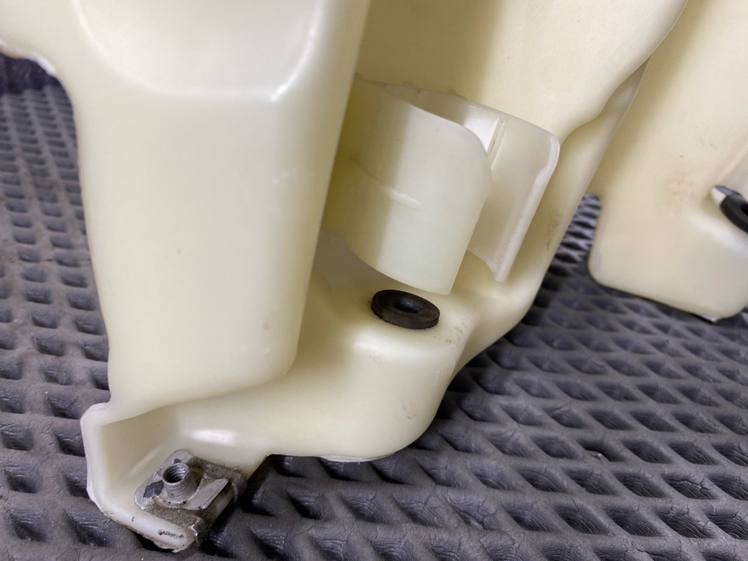 Бачок омывателя, 2960 рублей, Красноярск