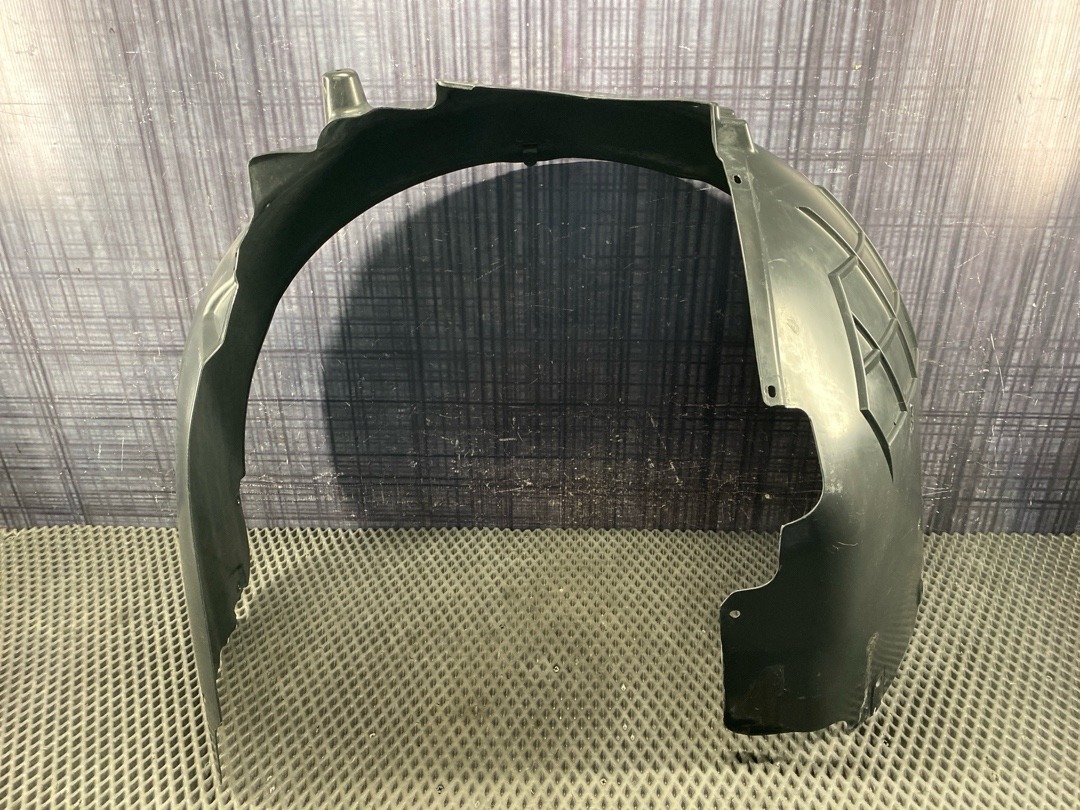 Подкрылок, 3770 рублей, Красноярск