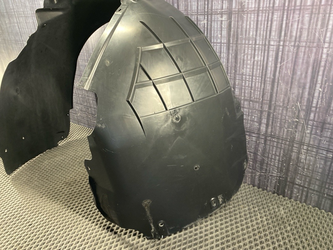 Подкрылок, 3770 рублей, Красноярск