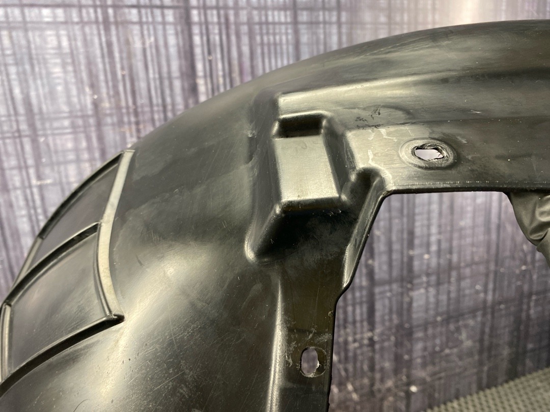 Подкрылок, 3770 рублей, Красноярск