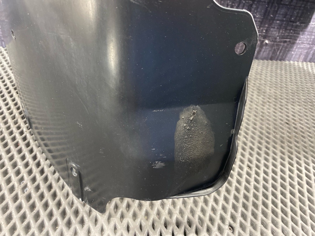 Подкрылок, 3770 рублей, Красноярск