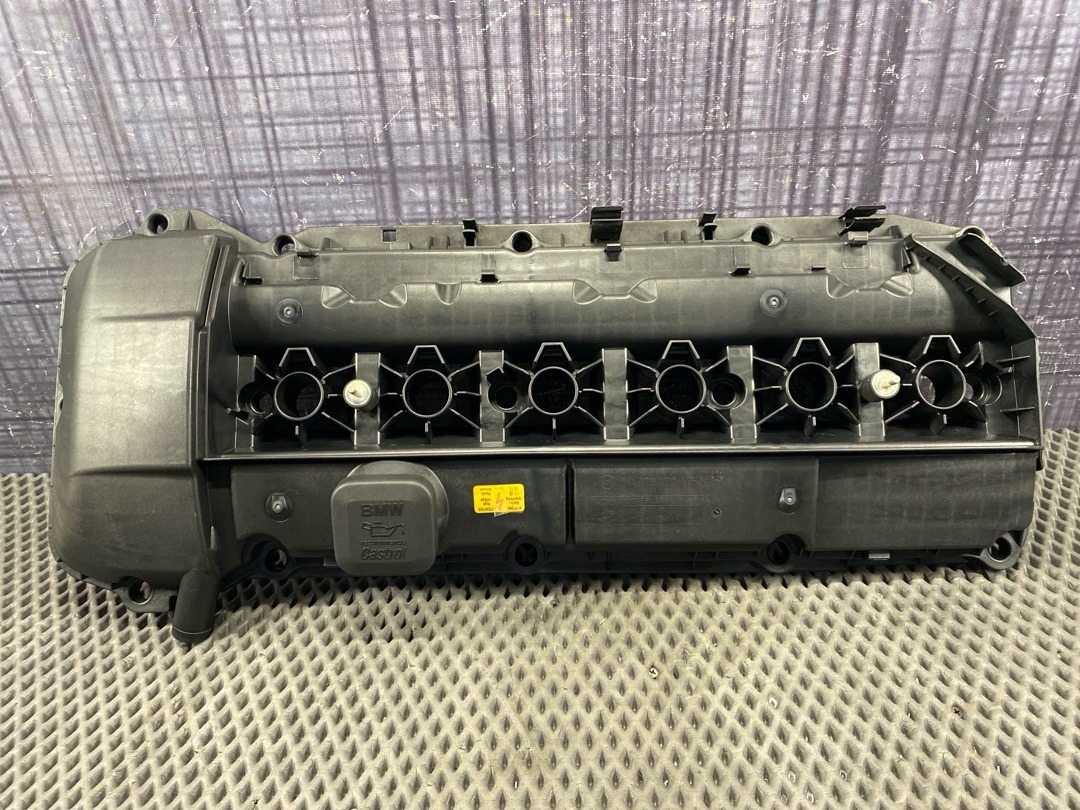 Крышка клапанов, 12330 рублей, Красноярск