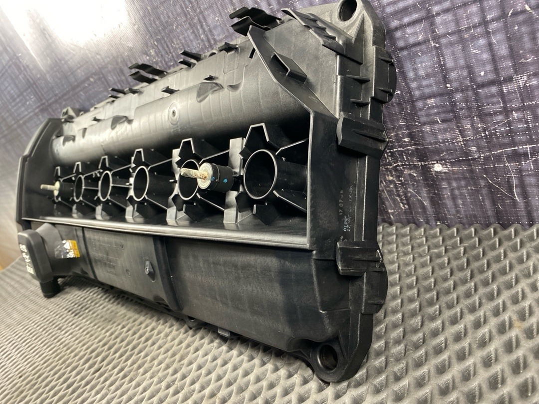 Крышка клапанов, 12330 рублей, Красноярск