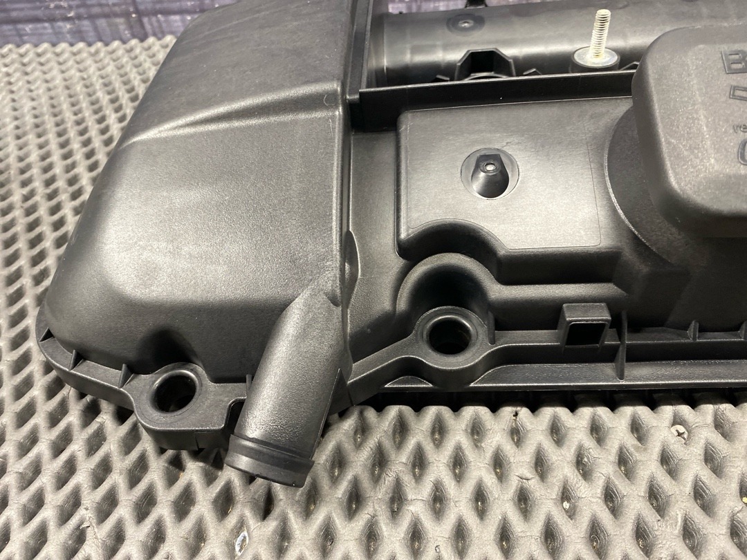 Крышка клапанов, 12330 рублей, Красноярск