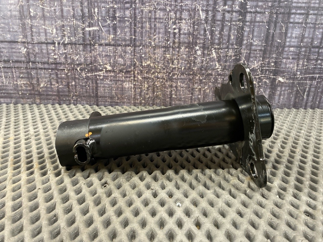 Кронштейн усилителя бампера, 1630 рублей, Красноярск