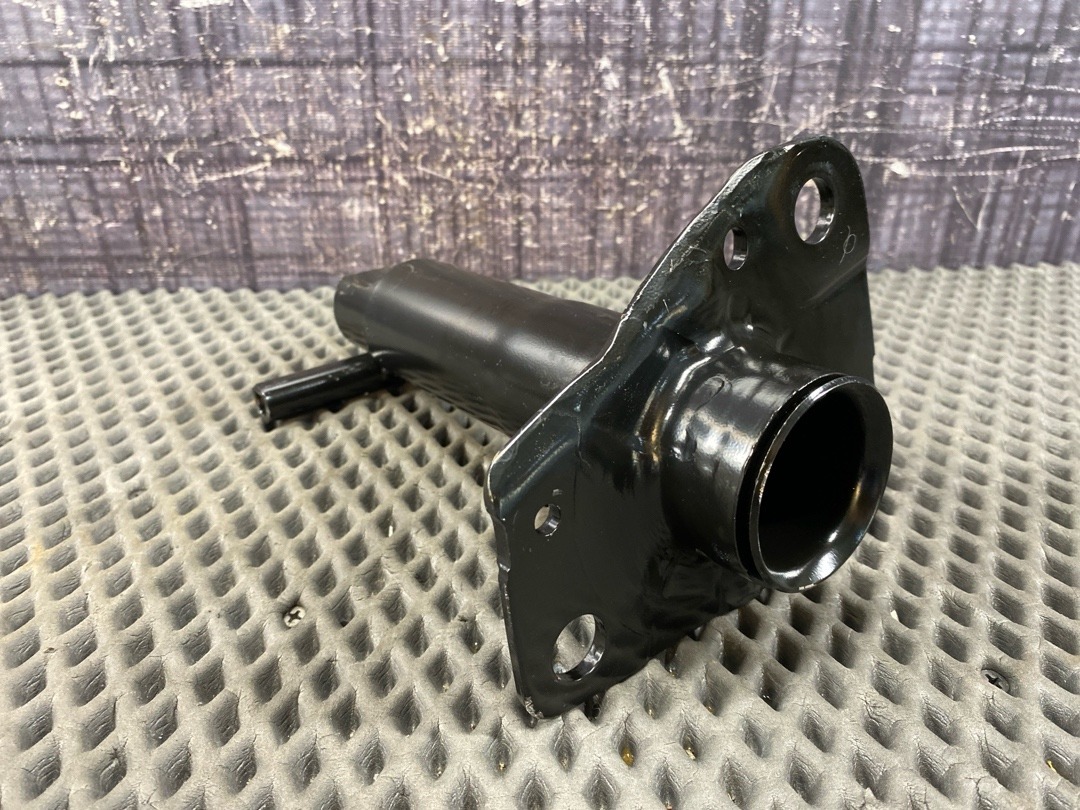 Кронштейн усилителя бампера, 1630 рублей, Красноярск