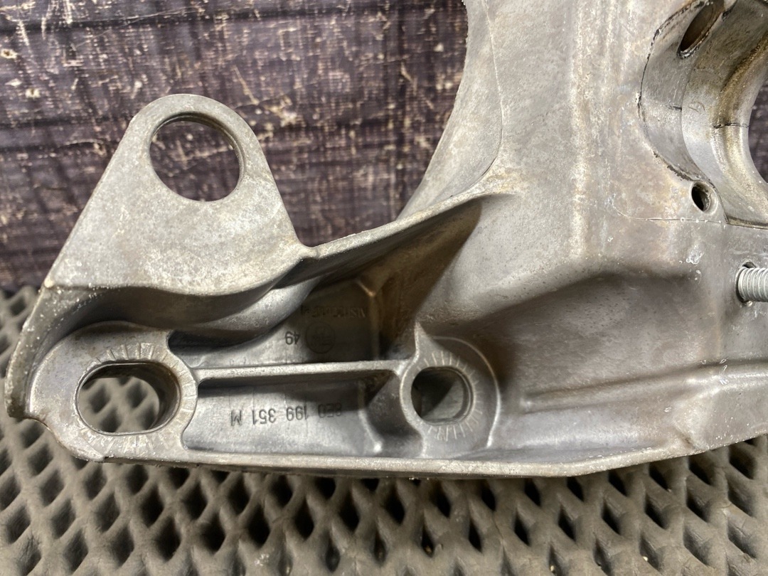 Кронштейн двигателя, 1210 рублей, Красноярск