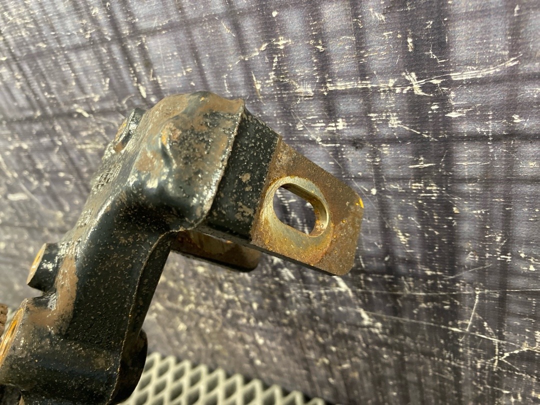 Поворотный кулак, 4080 рублей, Красноярск