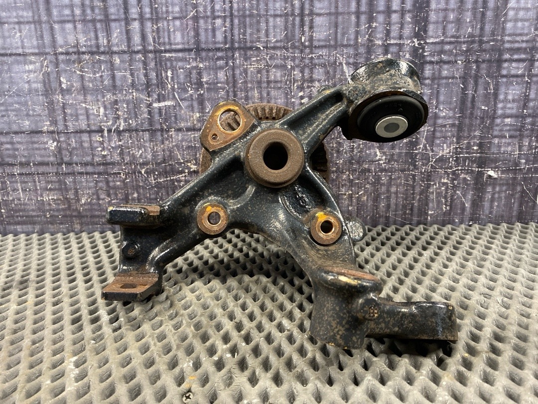 Поворотный кулак, 4080 рублей, Красноярск