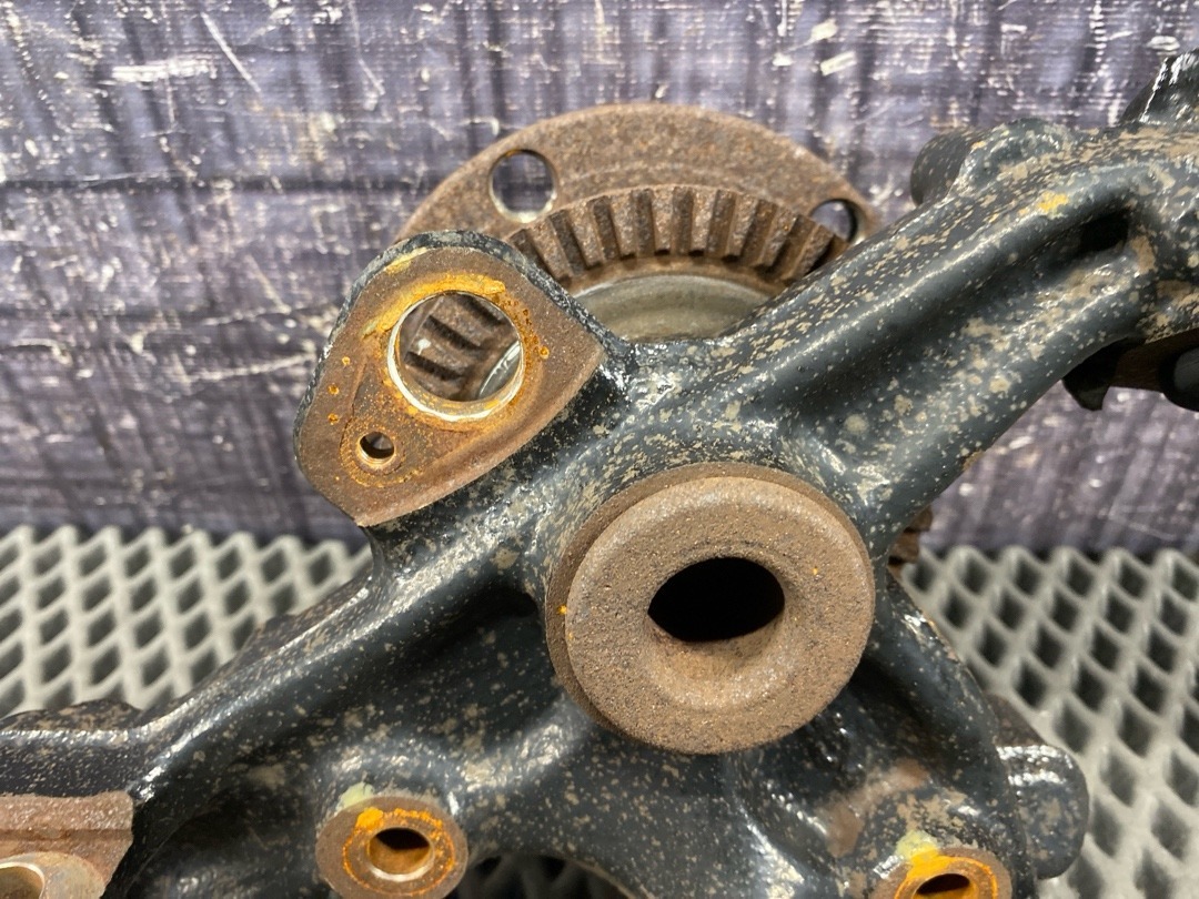 Поворотный кулак, 4080 рублей, Красноярск