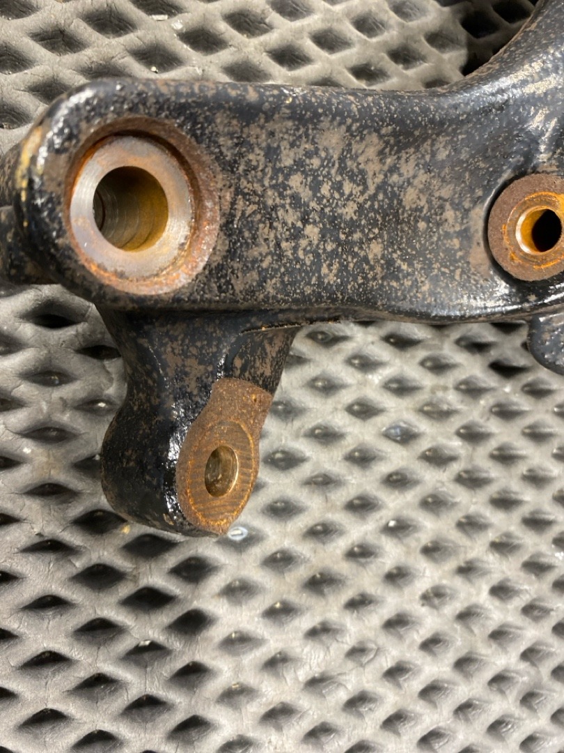 Поворотный кулак, 4080 рублей, Красноярск