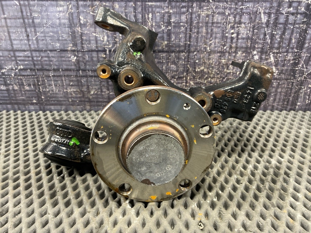 Поворотный кулак, 4080 рублей, Красноярск