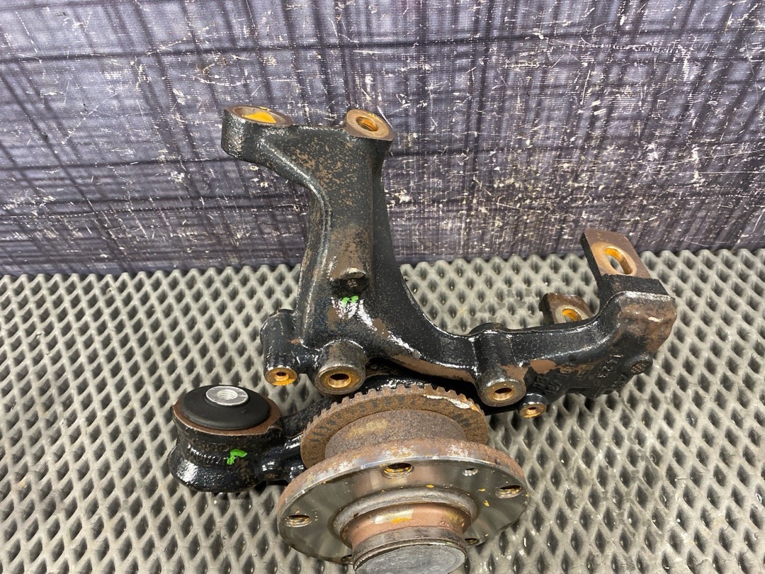 Поворотный кулак, 4080 рублей, Красноярск