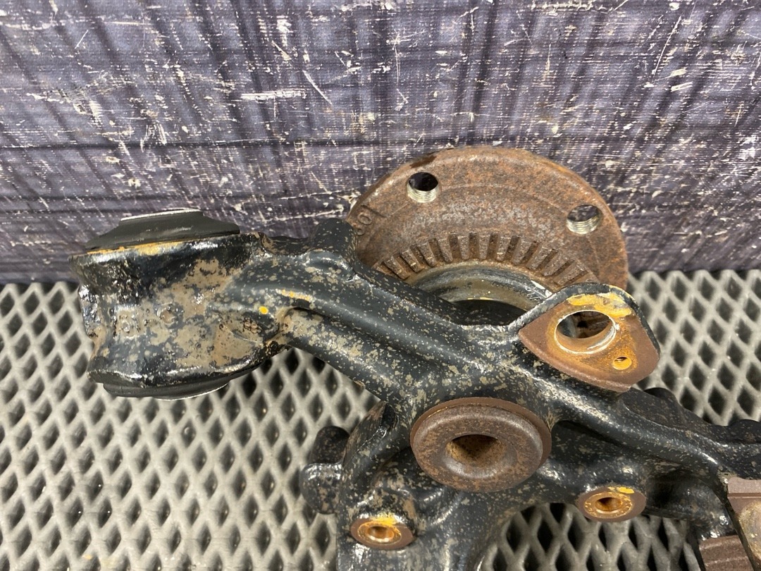 Поворотный кулак, 4080 рублей, Красноярск