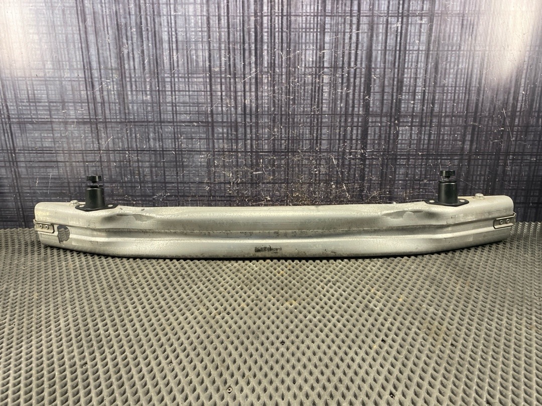 Усилитель бампера, 4610 рублей, Красноярск