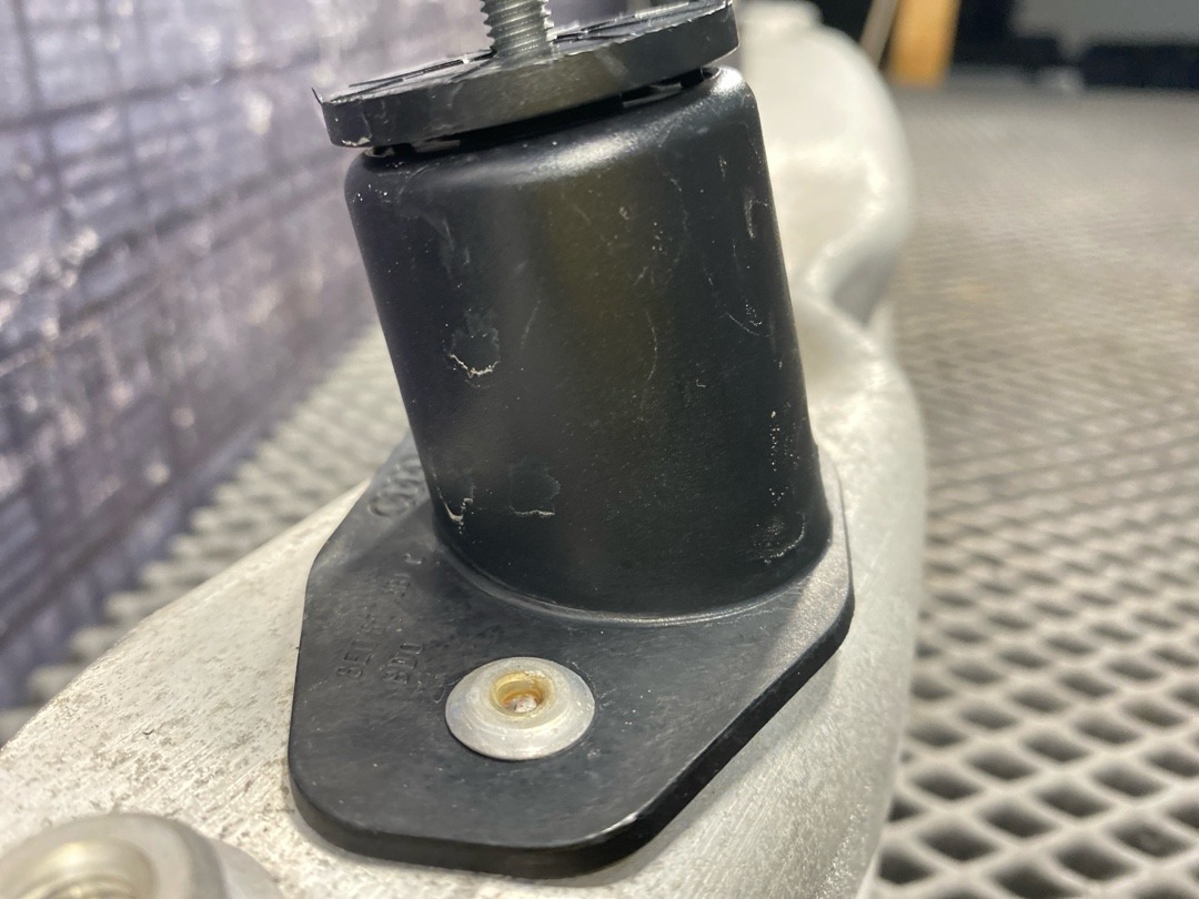 Усилитель бампера, 4610 рублей, Красноярск