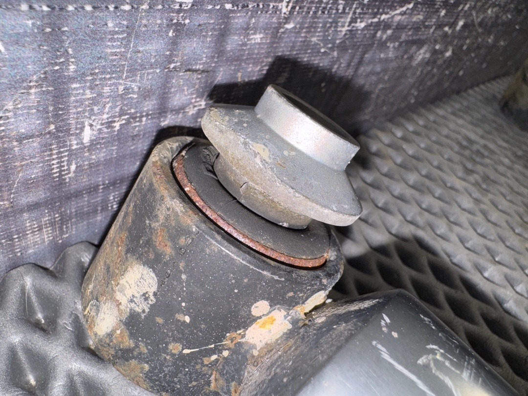 Амортизаторы, 12850 рублей, Красноярск