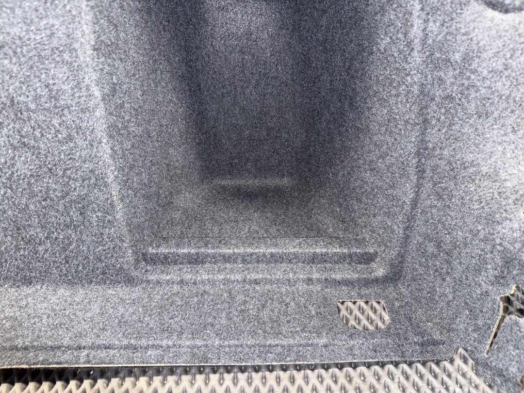 Обшивка багажника, 2080 рублей, Красноярск