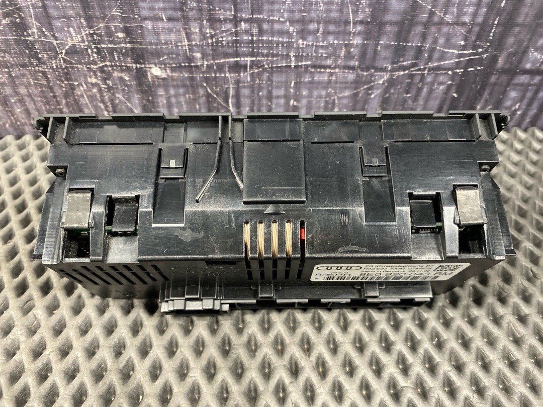 Блок управления климат-контролем, 9230 рублей, Красноярск