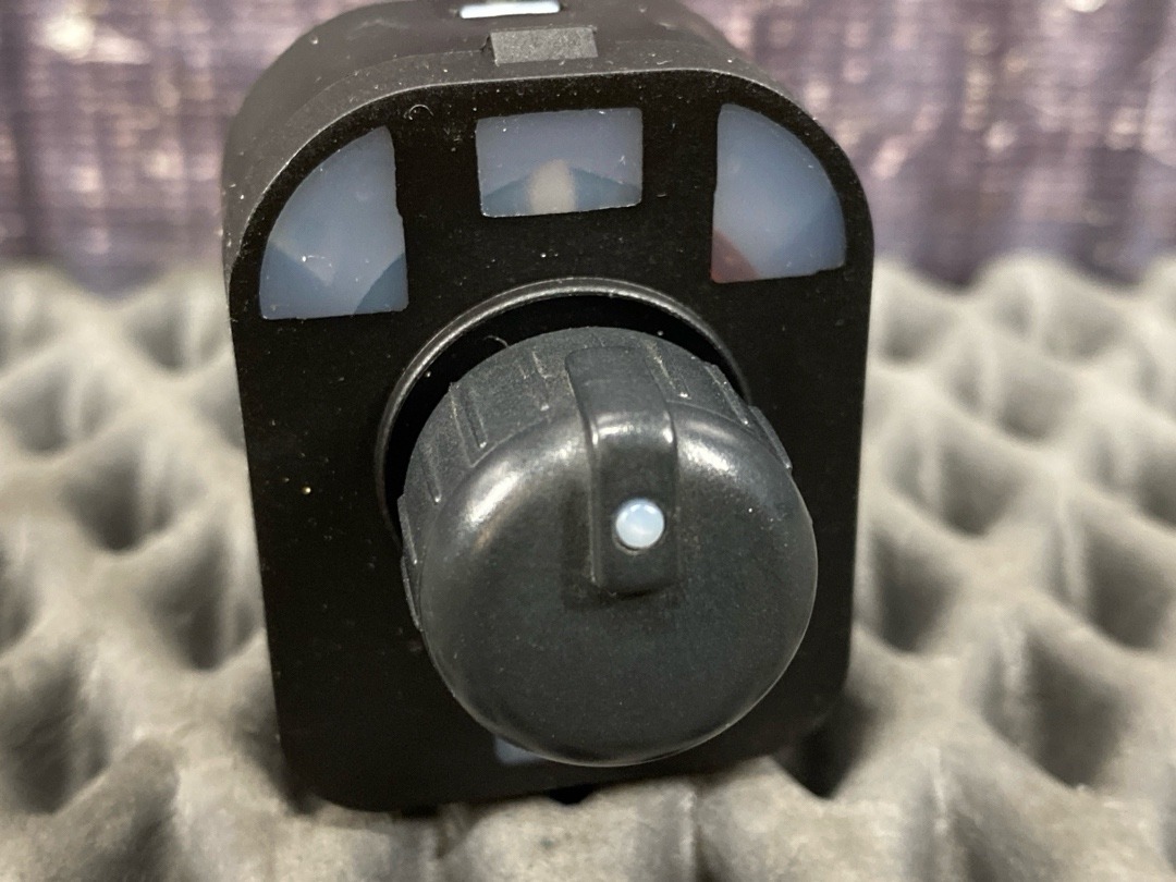 Кнопка регулировки зеркал, 1340 рублей, Красноярск