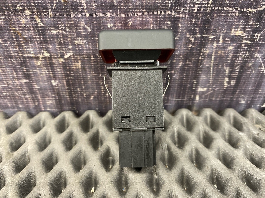 Кнопка аварийной остановки, 740 рублей, Красноярск