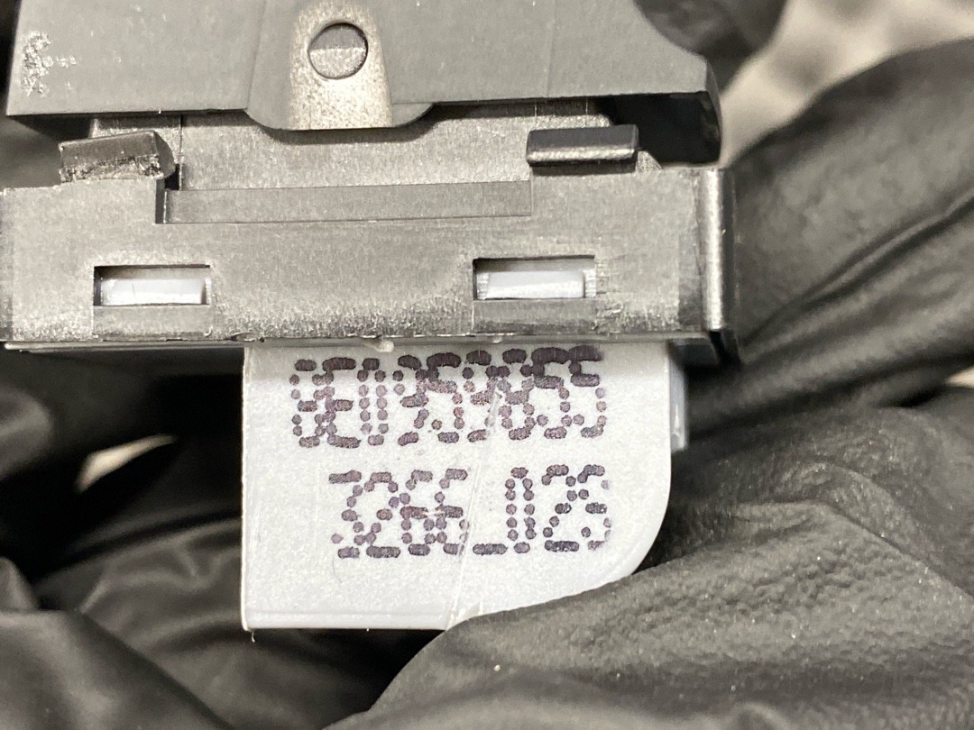 Кнопка стеклоподъемника, 570 рублей, Красноярск