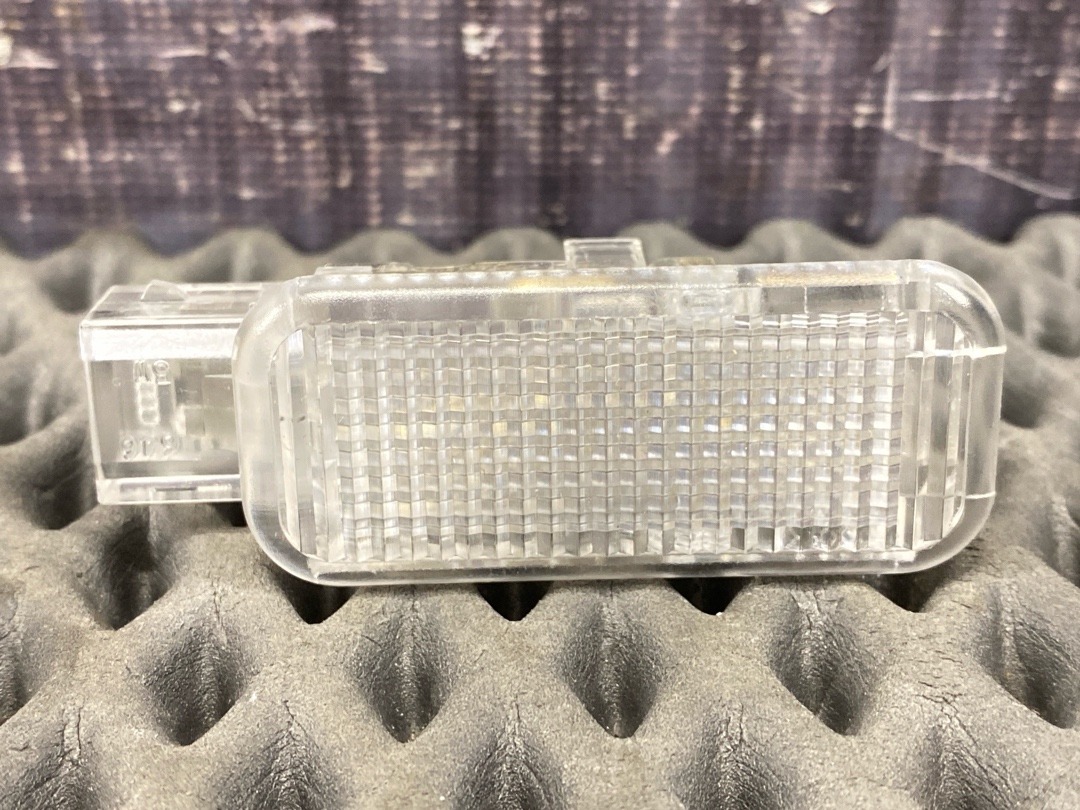 Плафон салона, 350 рублей, Красноярск