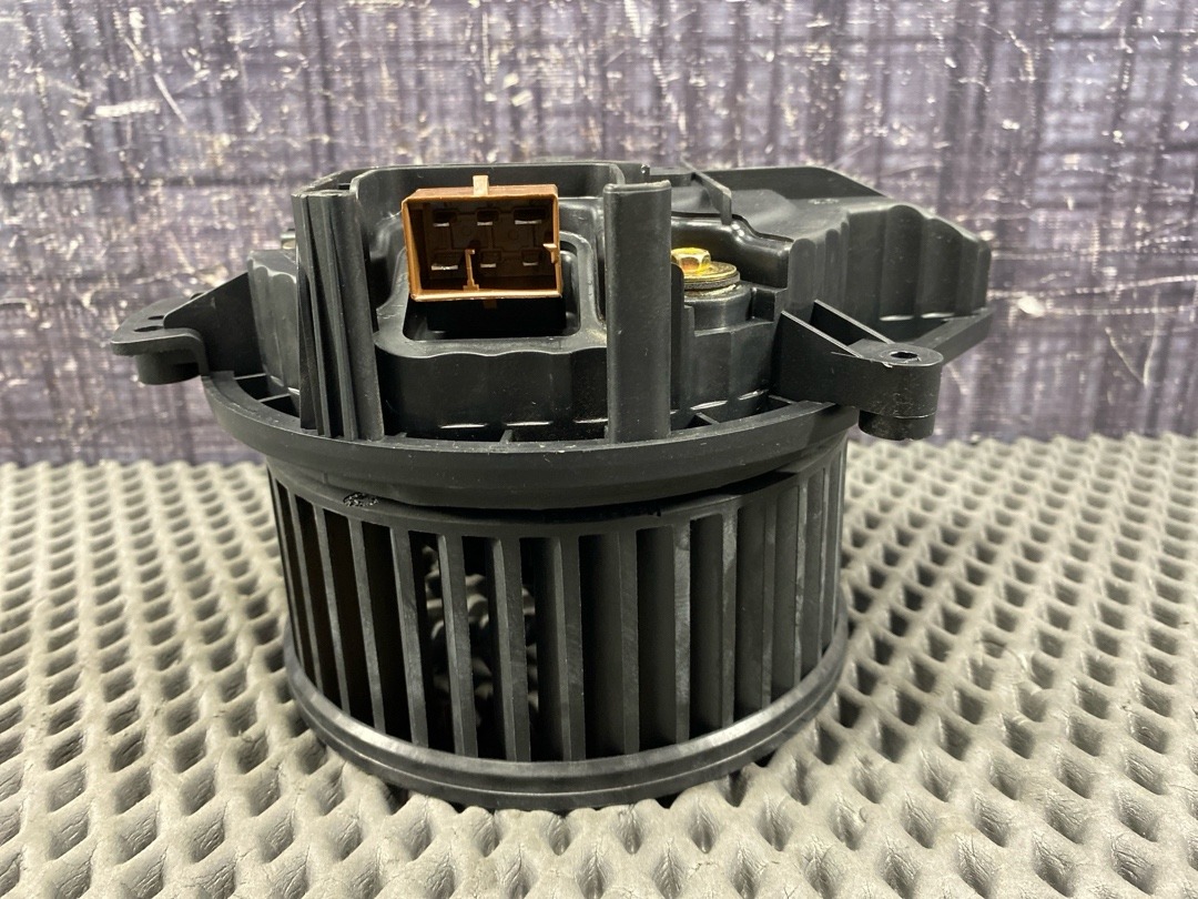 Мотор печки, 2560 рублей, Красноярск