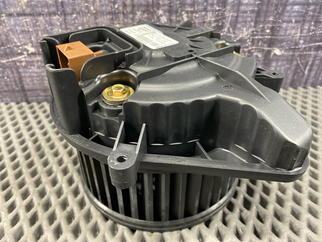 Мотор печки, 2560 рублей, Красноярск