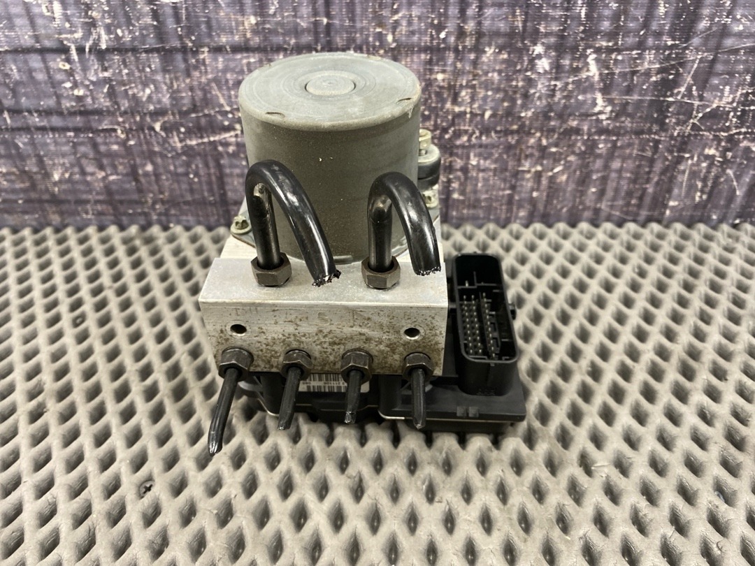 Блок ABS, 7040 рублей, Красноярск