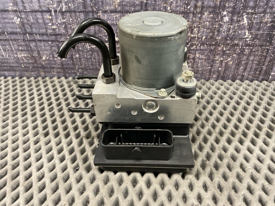 Блок ABS, 7040 рублей, Красноярск