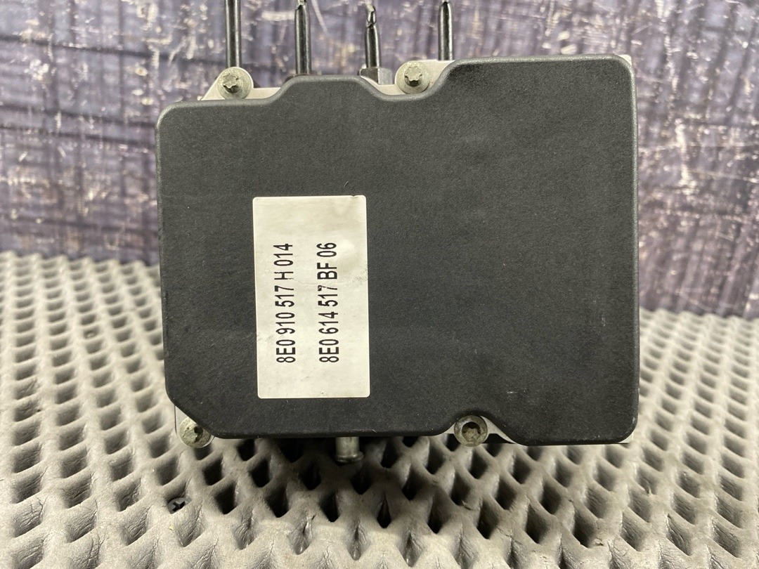 Блок ABS, 7040 рублей, Красноярск