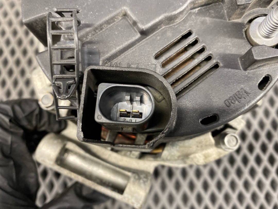 Генератор, 12930 рублей, Красноярск