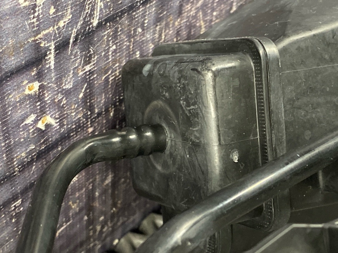 Адсорбер (фильтр паров топлива), 2960 рублей, Красноярск