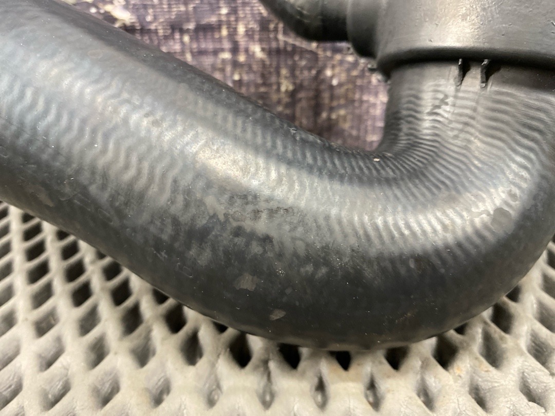 Патрубок интеркуллера, 2210 рублей, Красноярск