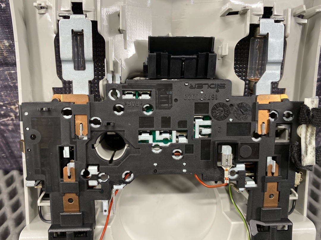 Плафон салона, 1420 рублей, Красноярск