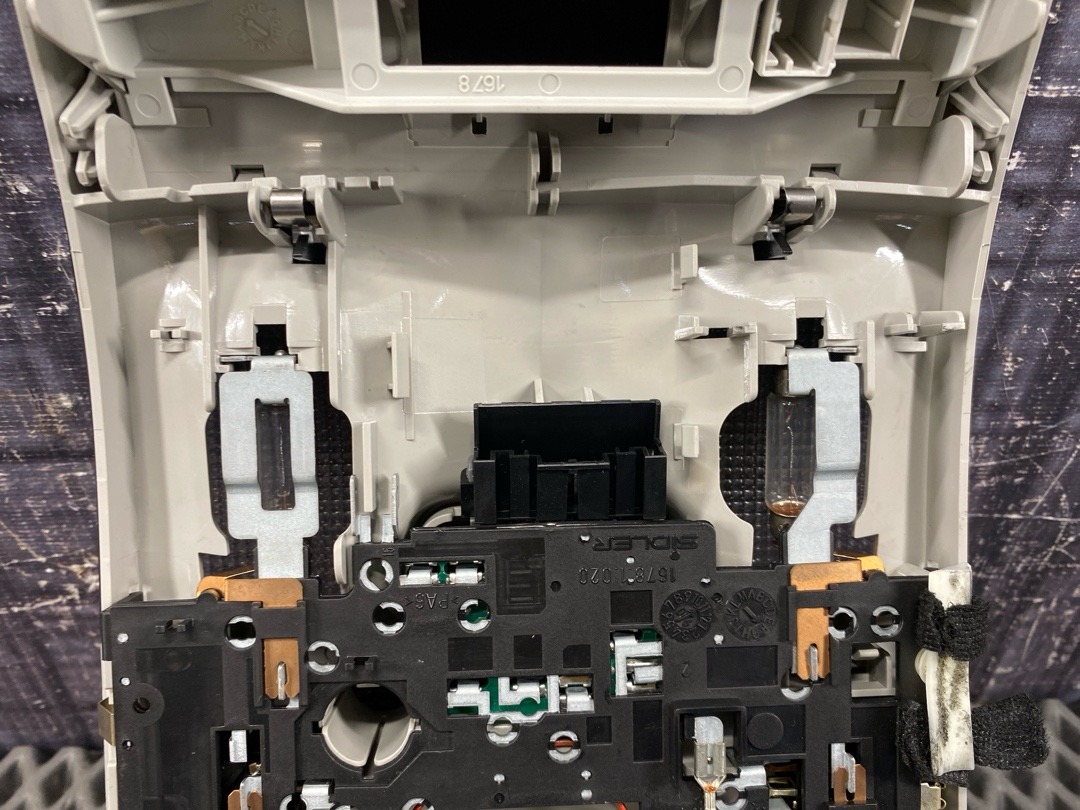 Плафон салона, 1420 рублей, Красноярск