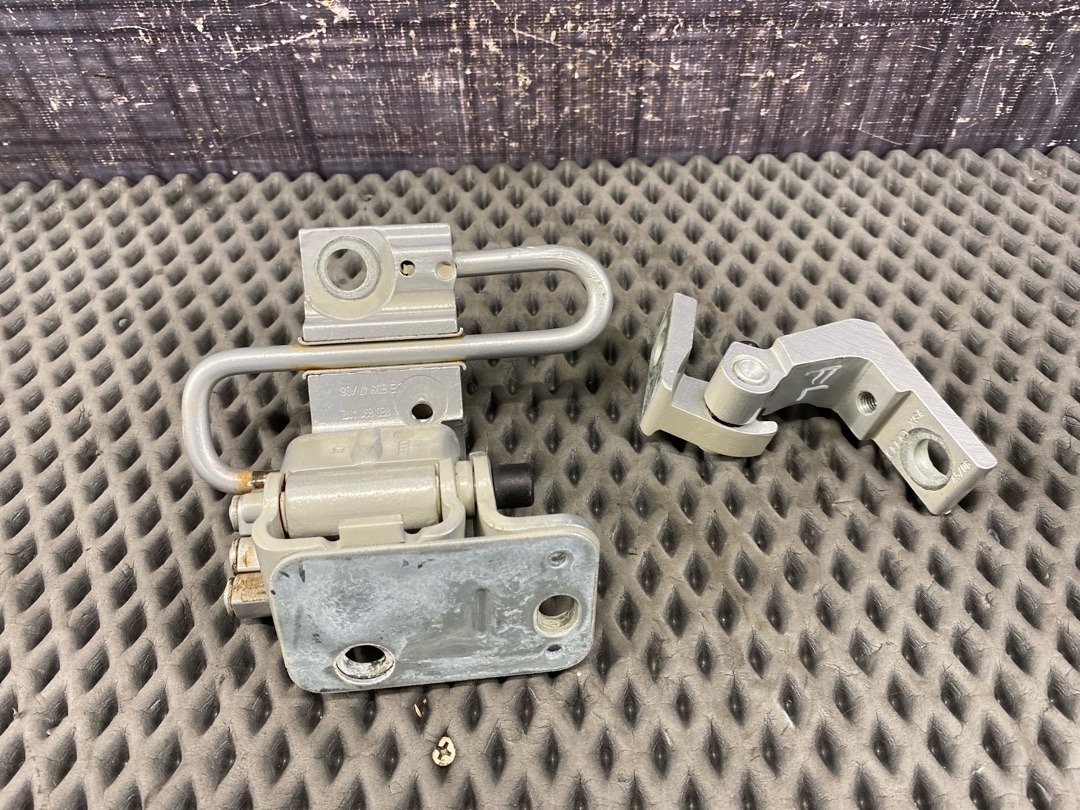 Петля двери, 3010 рублей, Красноярск