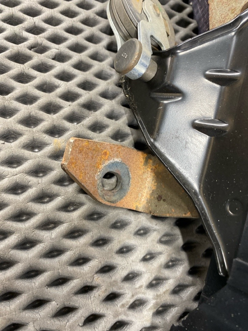 Рычаг ручного тормоза, 2230 рублей, Красноярск