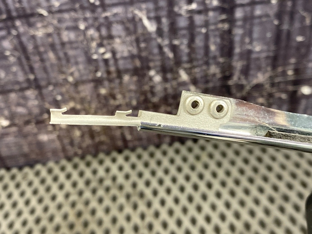 Молдинг стекла, 730 рублей, Красноярск