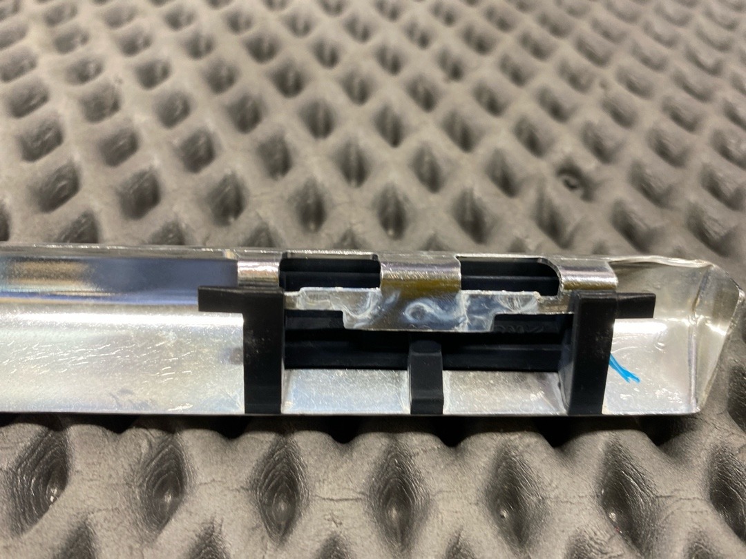 Молдинг стекла, 730 рублей, Красноярск