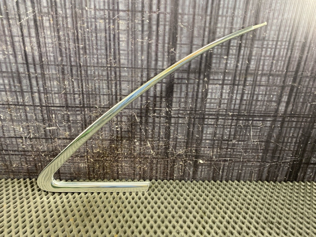 Молдинг стекла, 730 рублей, Красноярск