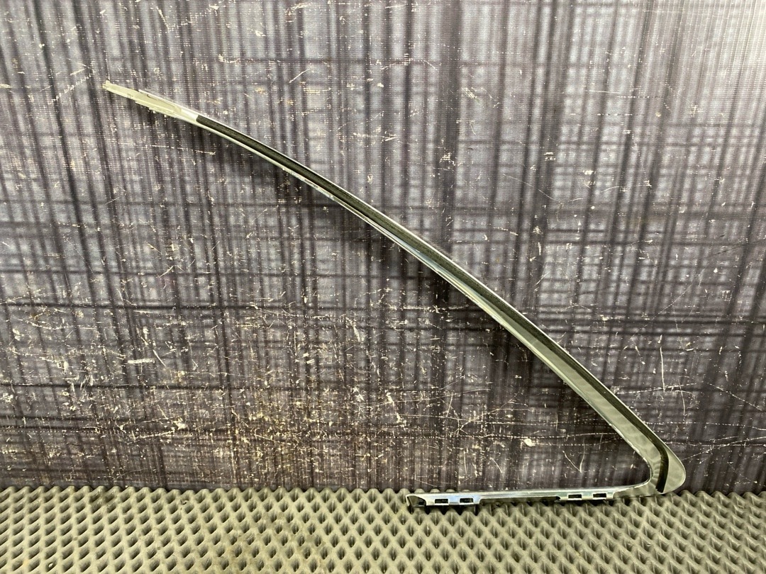 Молдинг стекла, 730 рублей, Красноярск