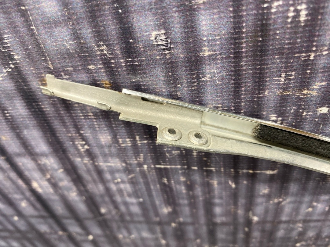 Молдинг стекла, 730 рублей, Красноярск