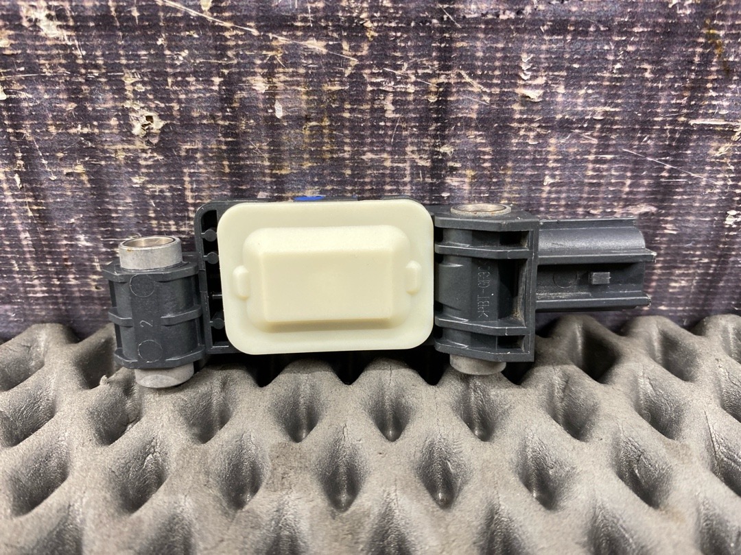 Датчик Airbag, 1140 рублей, Красноярск