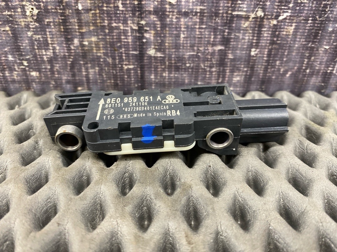 Датчик Airbag, 1140 рублей, Красноярск