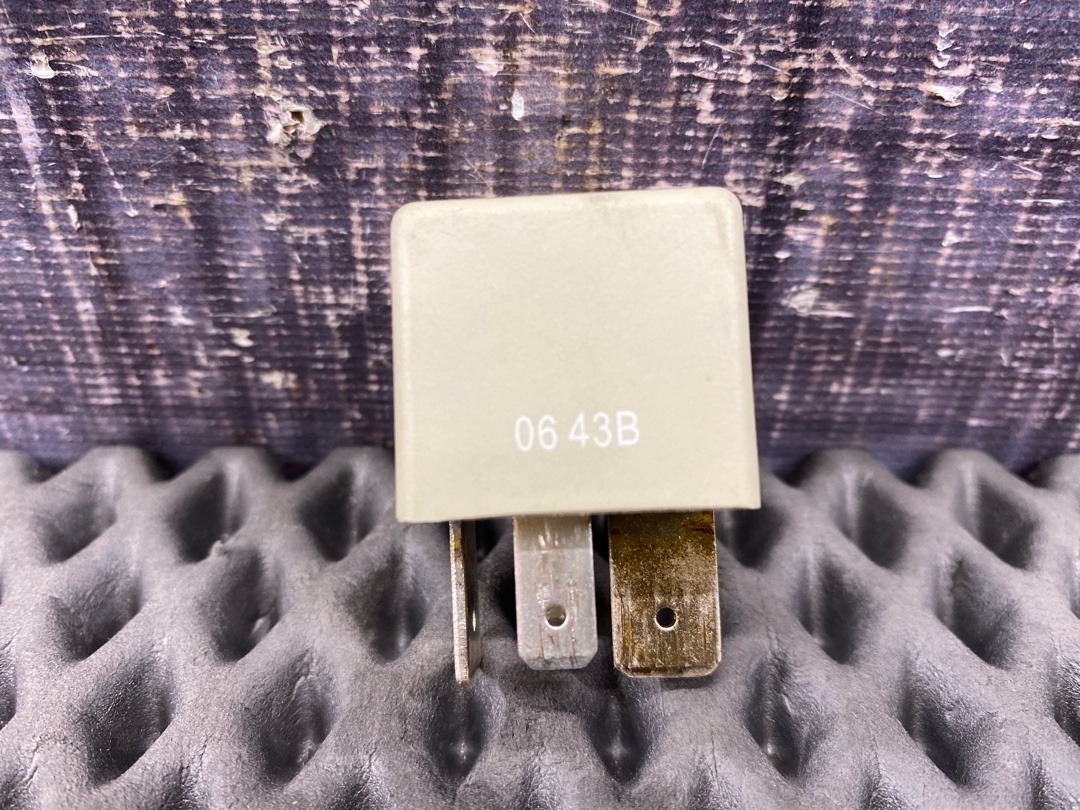 Реле, 640 рублей, Красноярск