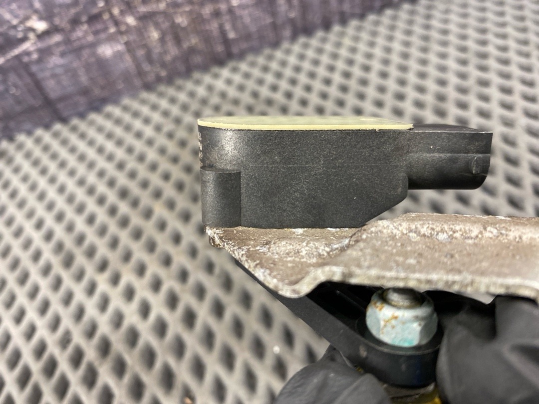 Датчик уровня подвески, 4360 рублей, Красноярск